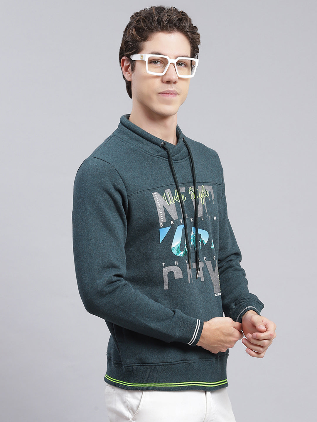 Men Green Printed Cotton Blend Sweatshirt