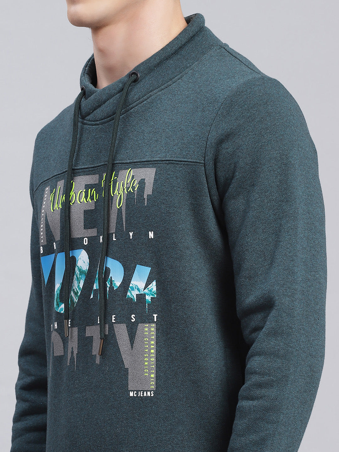 Men Green Printed Cotton Blend Sweatshirt