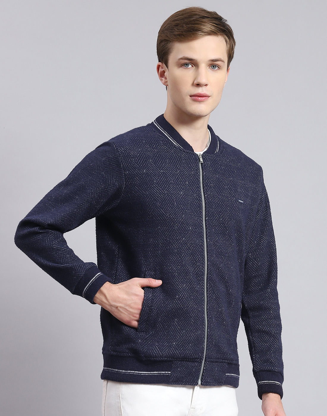 Men Navy Blue Solid Mandarin Collar Full Sleeve Sweatshirt