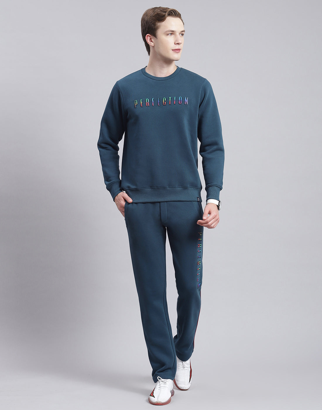 Men Teal Blue Solid Round Neck Full Sleeve Tracksuit
