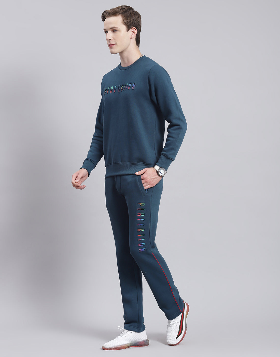 Men Teal Blue Solid Round Neck Full Sleeve Tracksuit