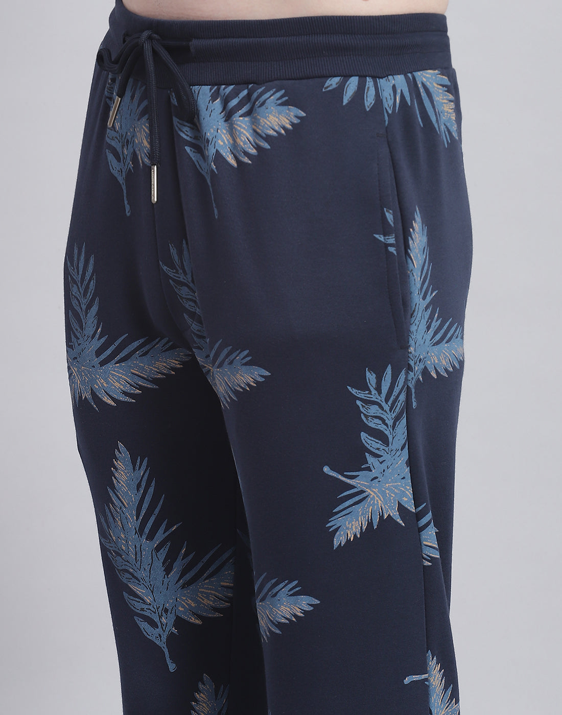 Men Navy Blue Printed Hooded Full Sleeve Tracksuit