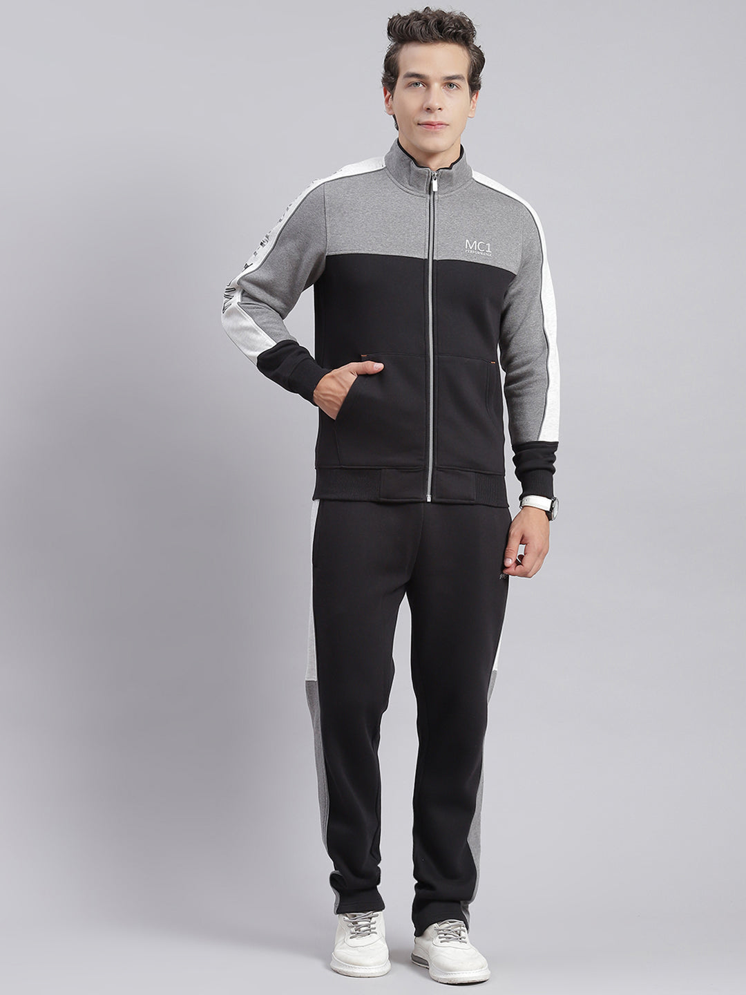 Men Black Solid Stand Collar Full Sleeve Tracksuits