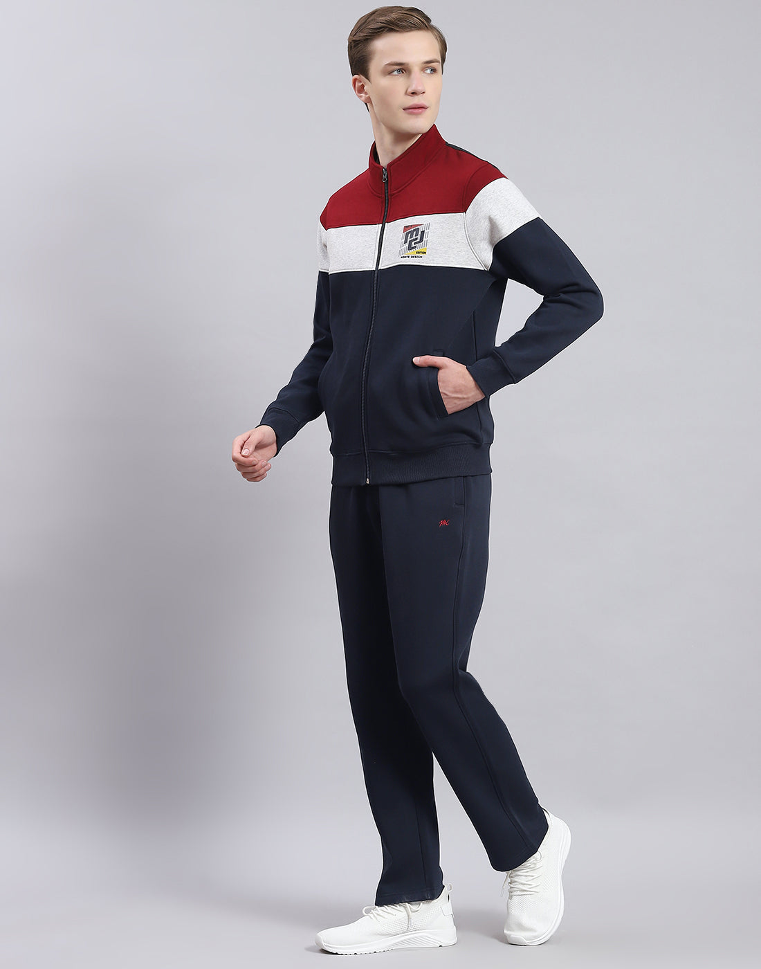 Buy Men Olive Solid Stand Collar Full Sleeve Tracksuits Online in India -  Monte Carlo