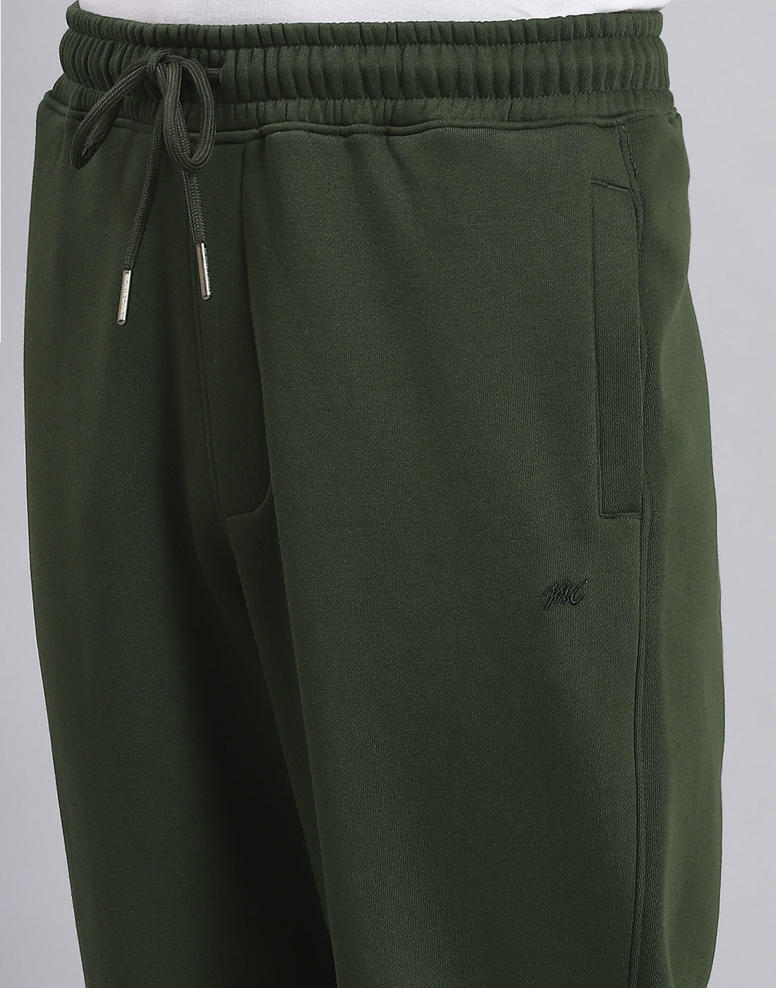 Men Olive Solid Stand Collar Full Sleeve Tracksuit