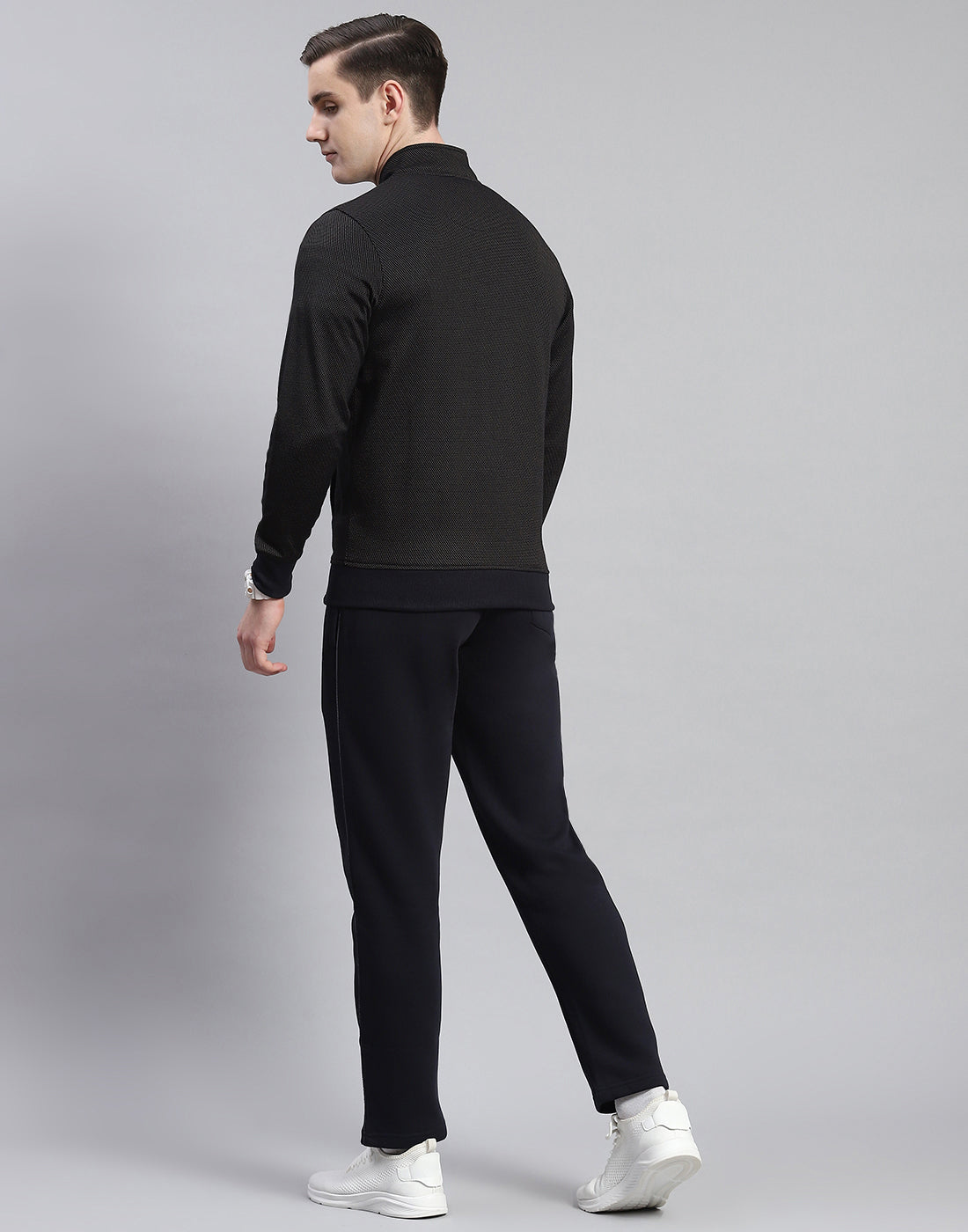 Men Navy Blue Solid Stand Collar Full Sleeve Tracksuit