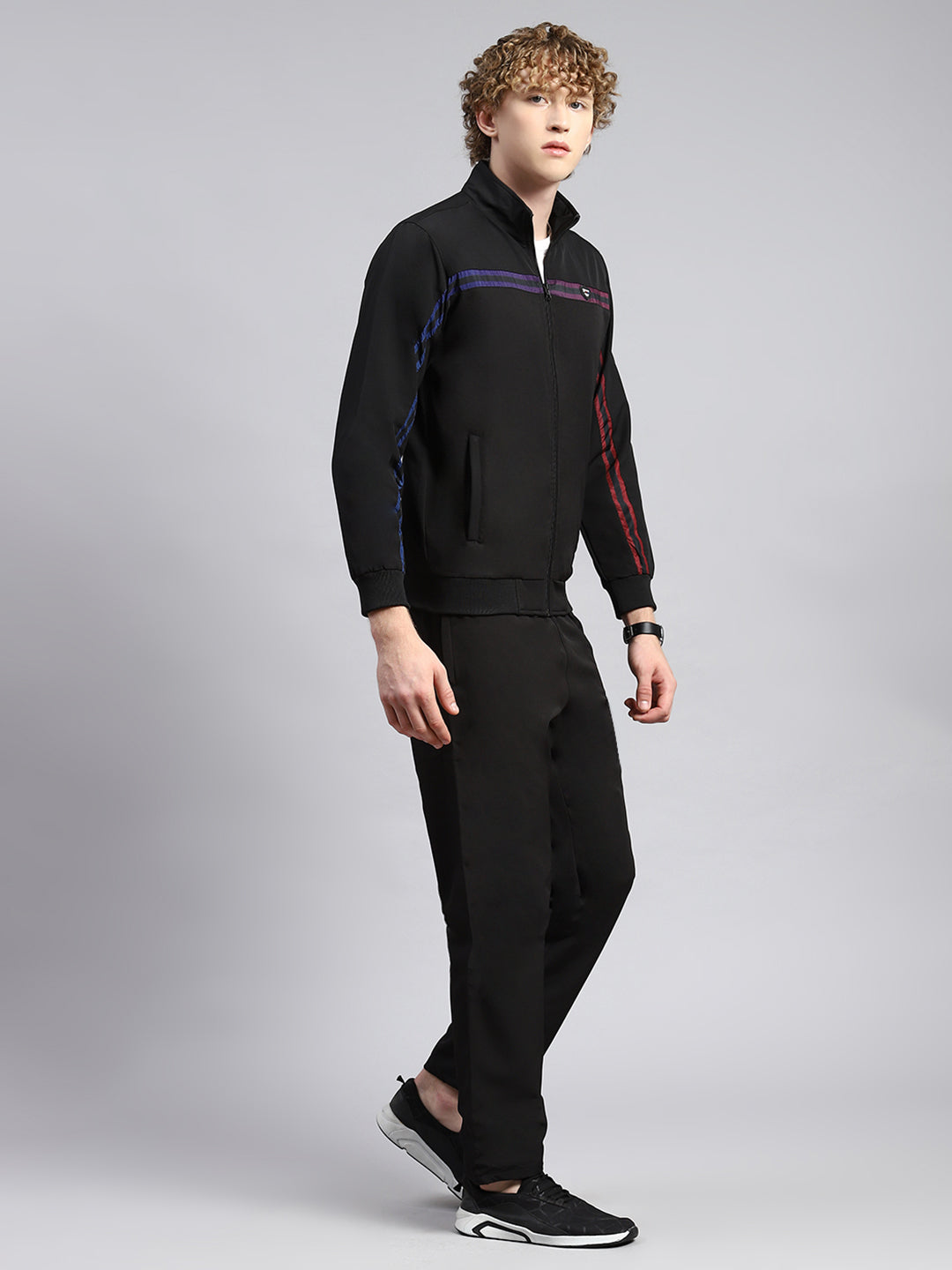 Men Black Plain Tracksuit