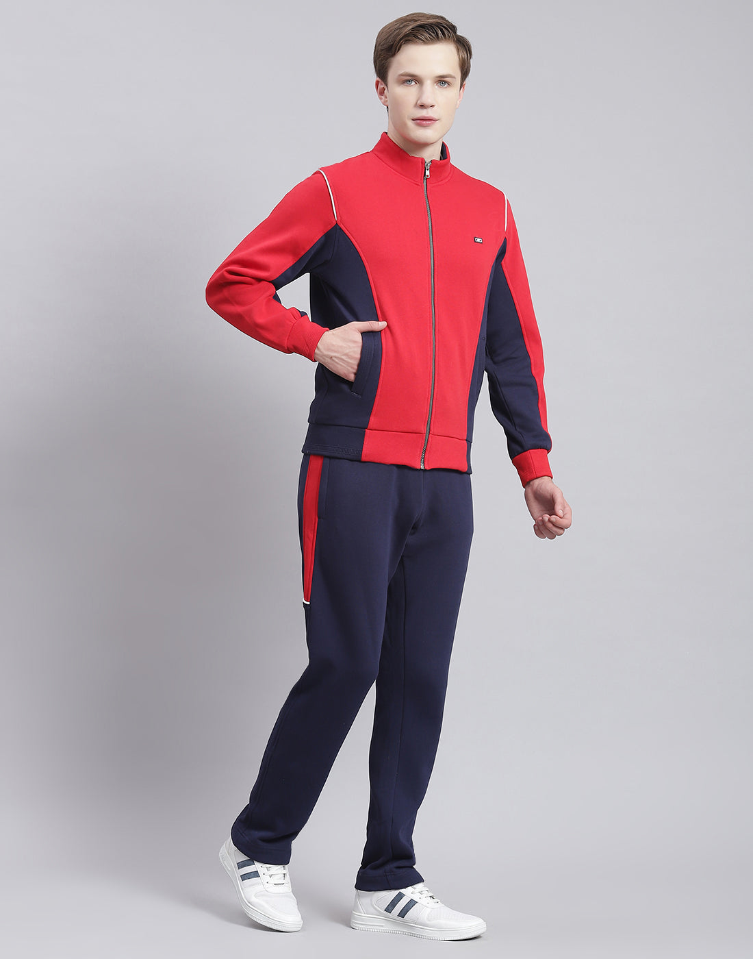 Men Red Solid Stand Collar Full Sleeve Tracksuit