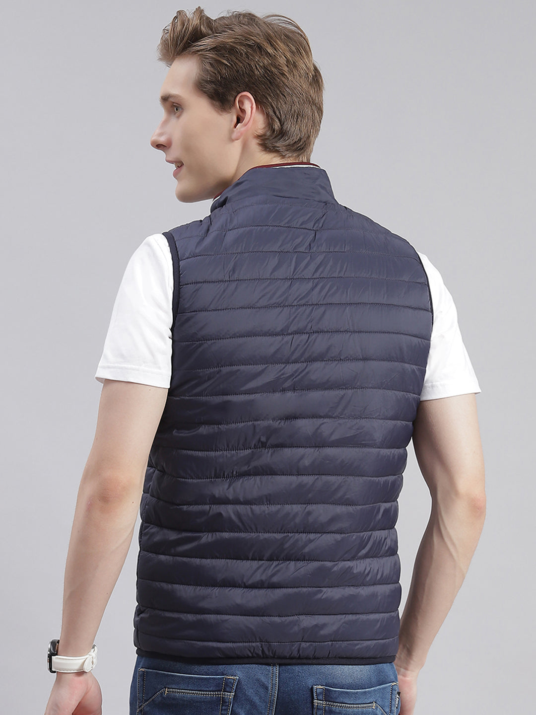 Men Navy Blue Solid Stand Collar Sleeveless Jackets