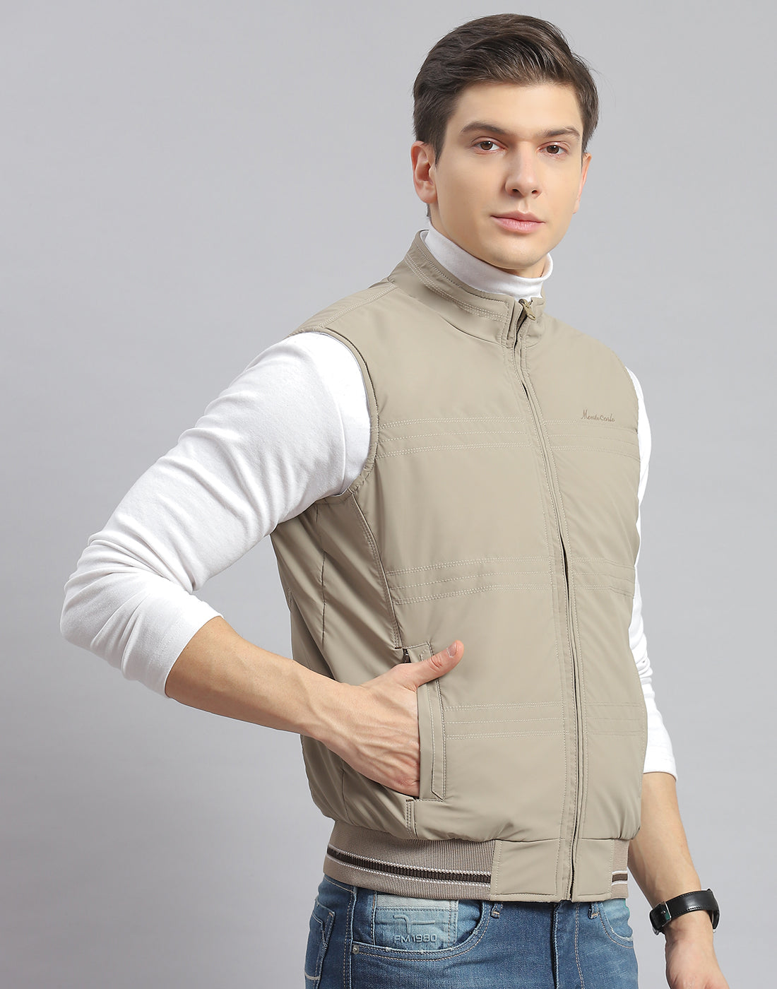 Men Beige Solid Stand Collar Sleeveless Jacket