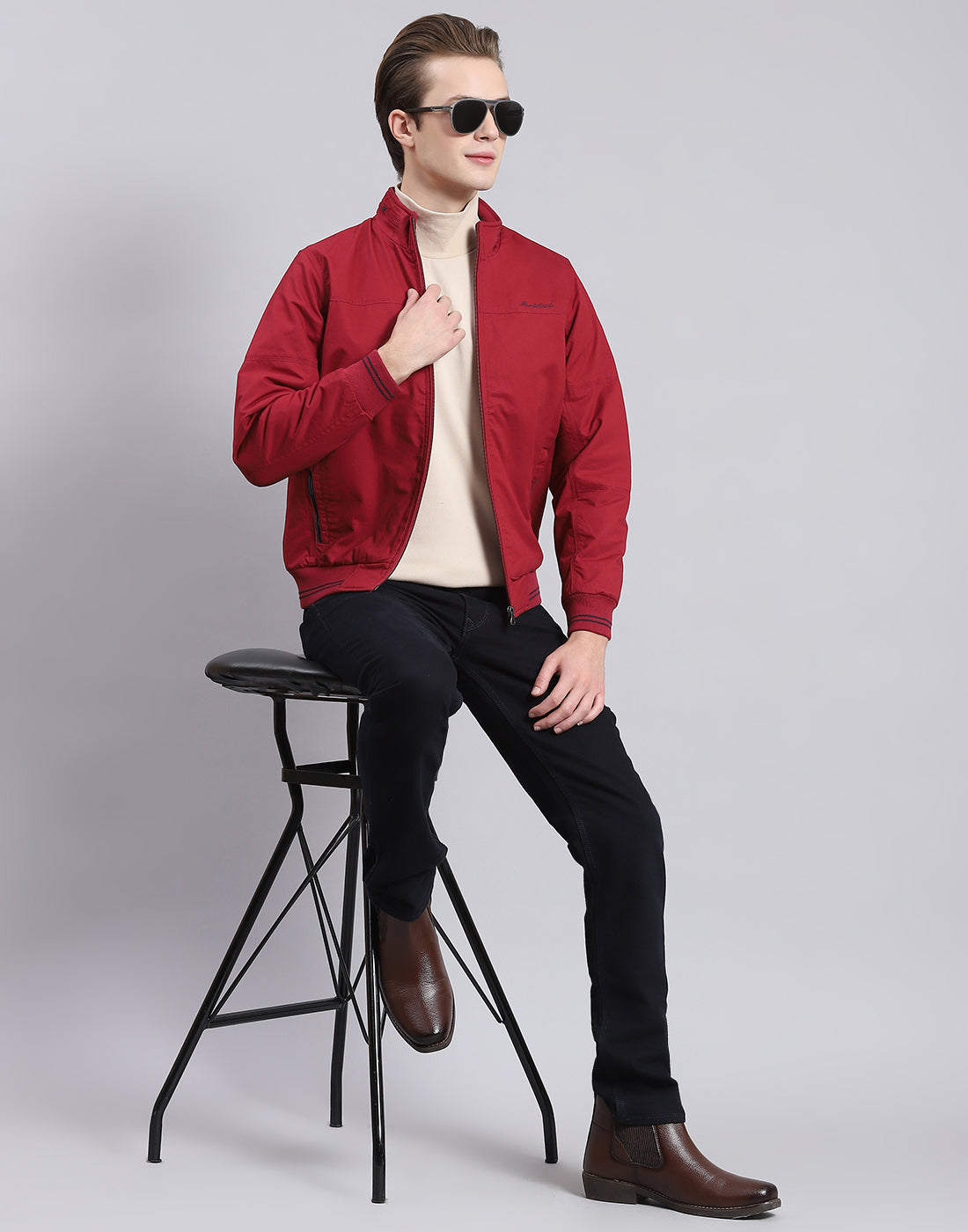 Men Maroon Solid Stand Collar Full Sleeve Jacket