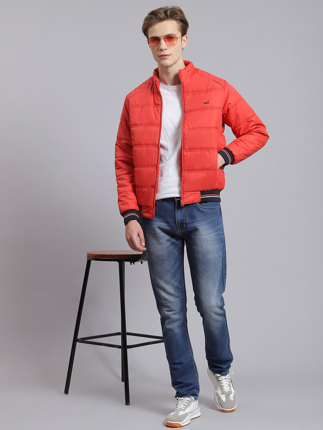 Men Red Solid Stand Collar Full Sleeve Jacket