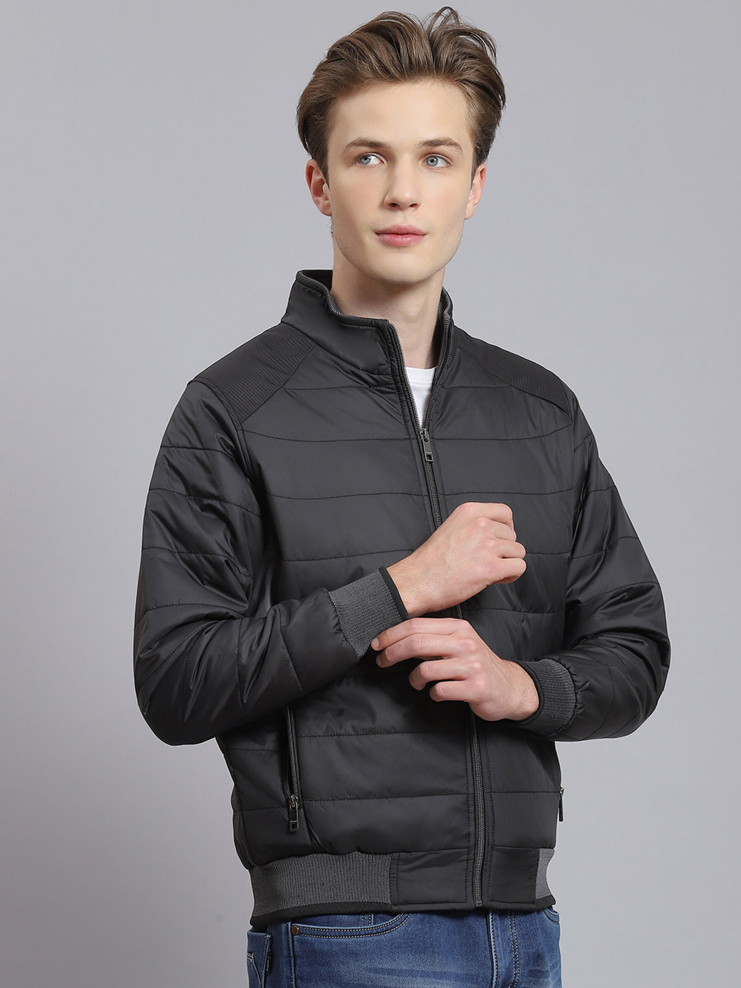 Men Black Solid Stand Collar Full Sleeve Jacket