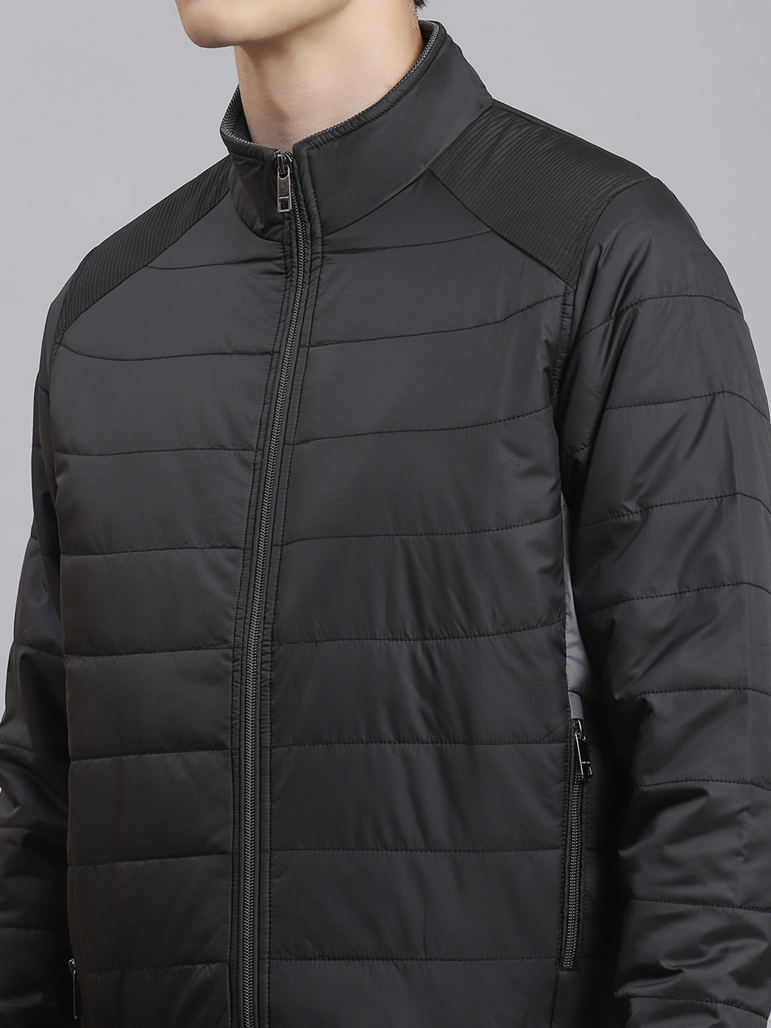 Men Black Solid Stand Collar Full Sleeve Jacket