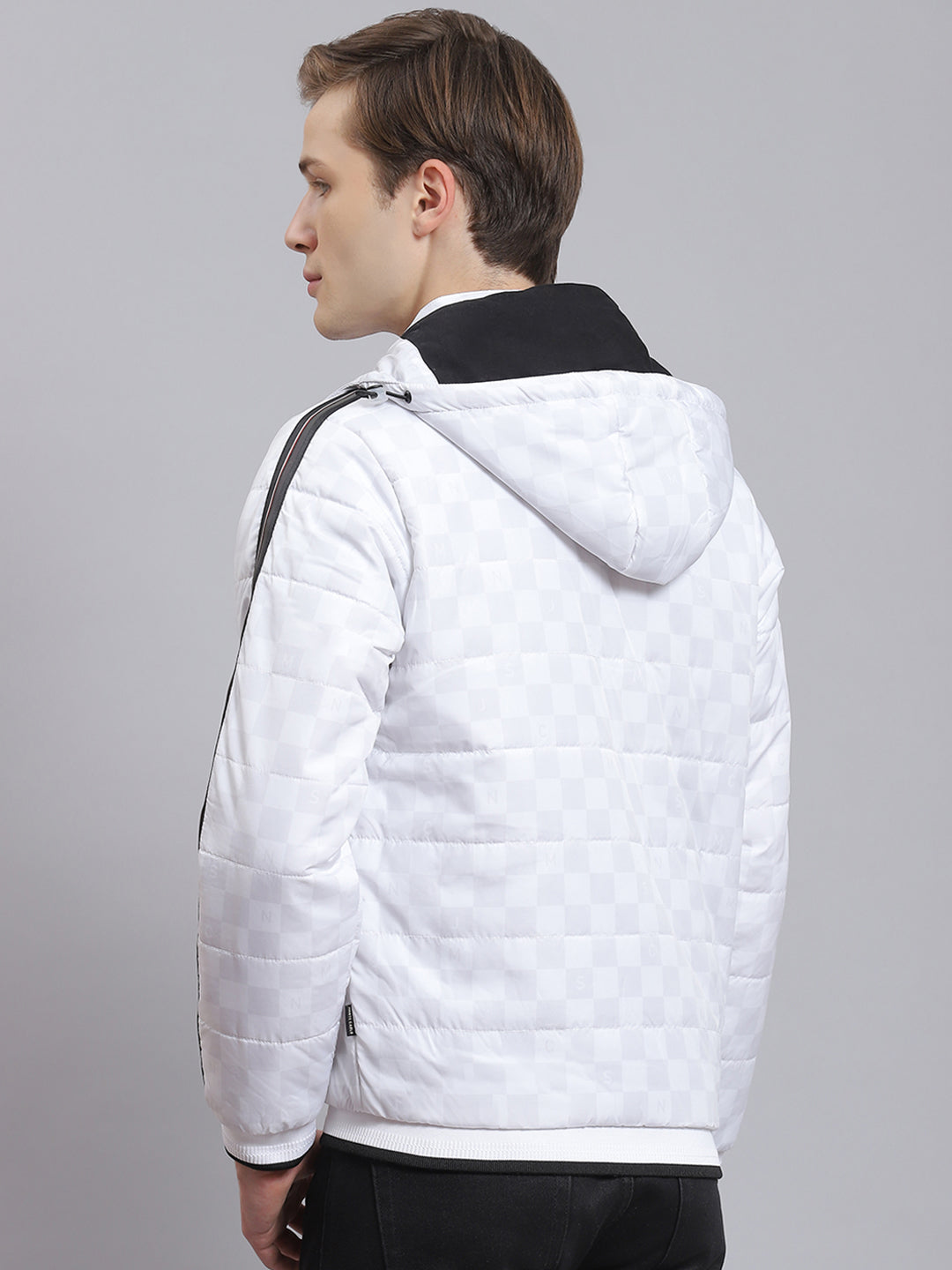 Men White Solid Hooded Full Sleeve Jacket