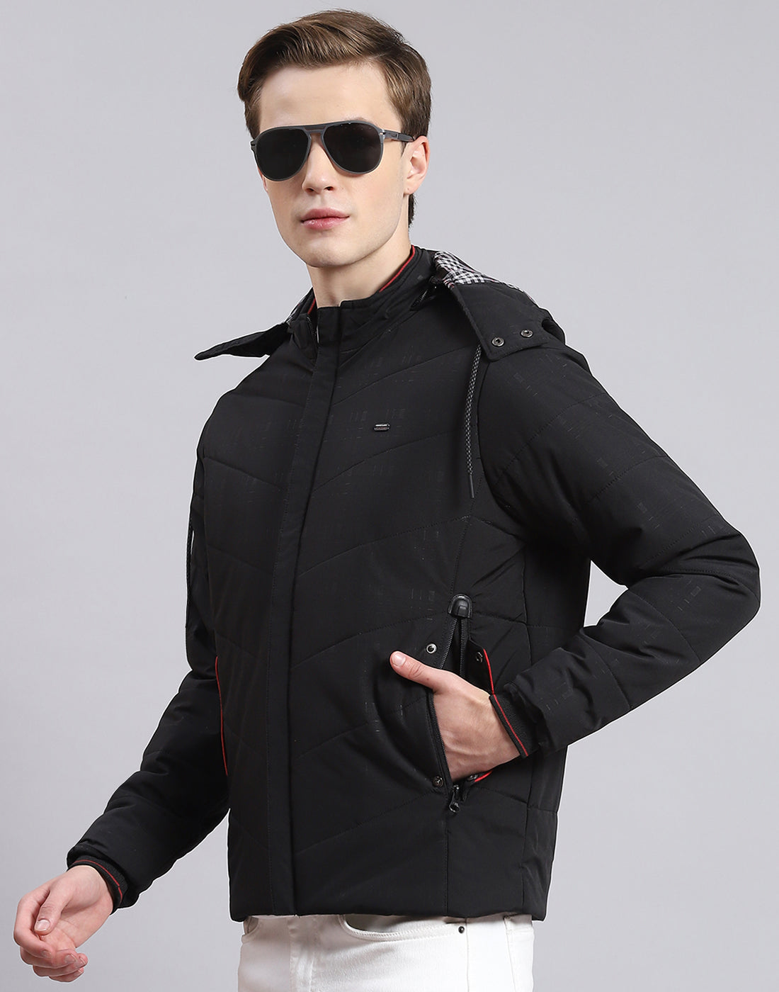 Men Black Solid Hooded Full Sleeve Jacket