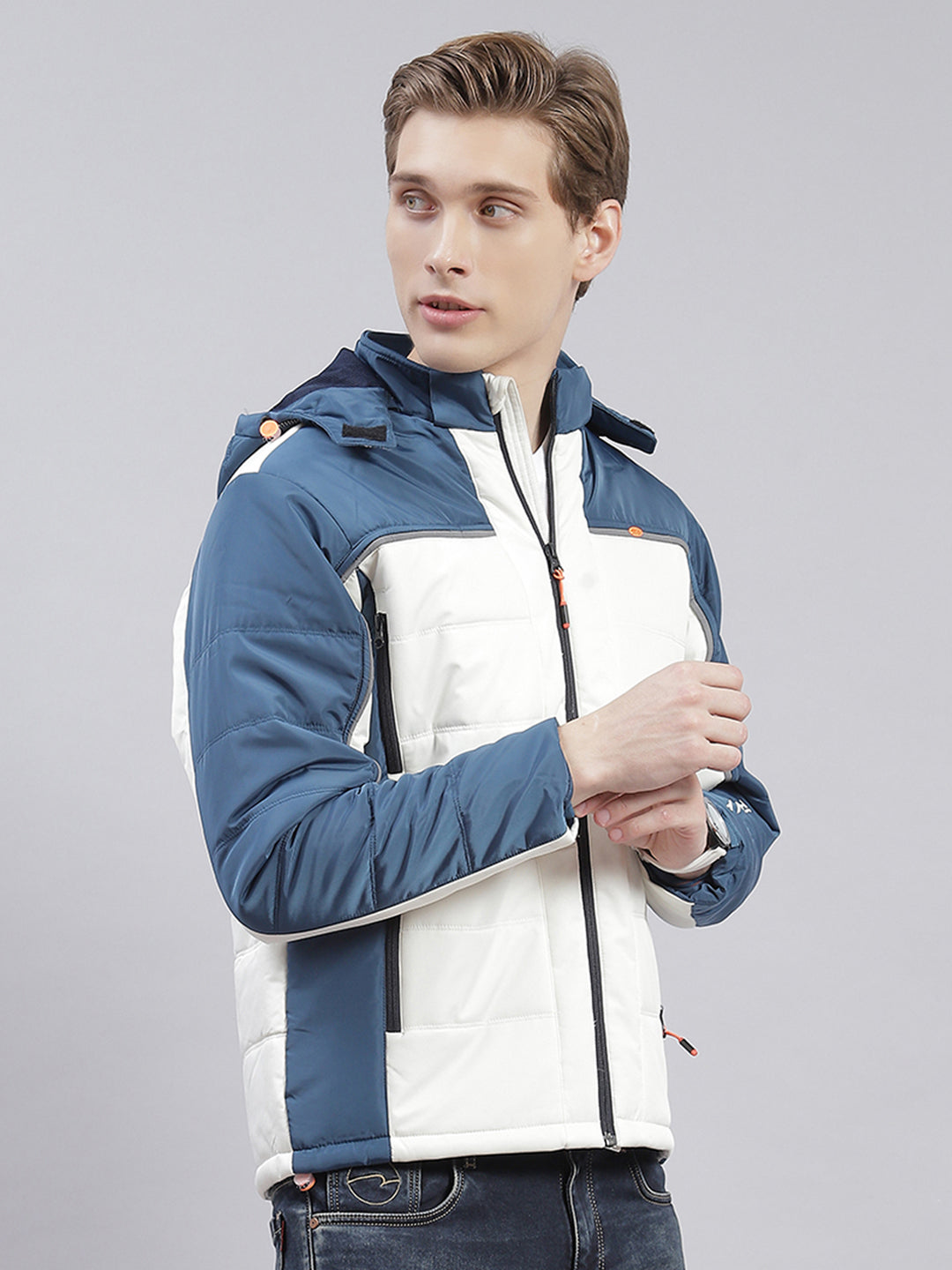Men Blue Solid Hooded Full Sleeve Jackets