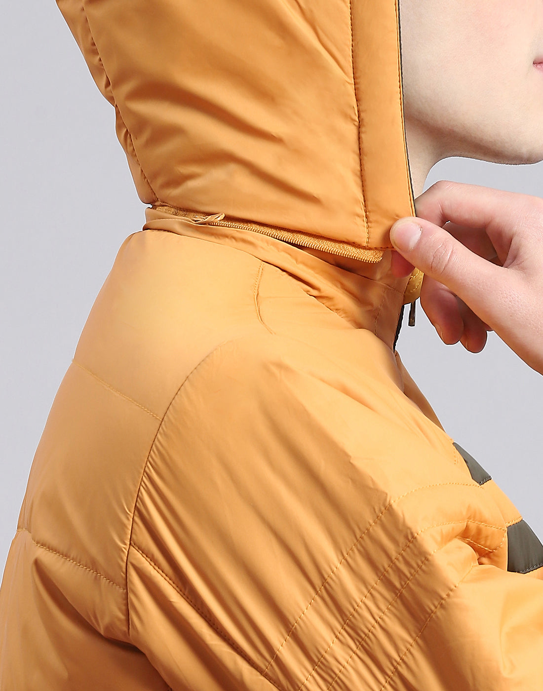 Men Mustard Solid Hooded Full Sleeve Jacket