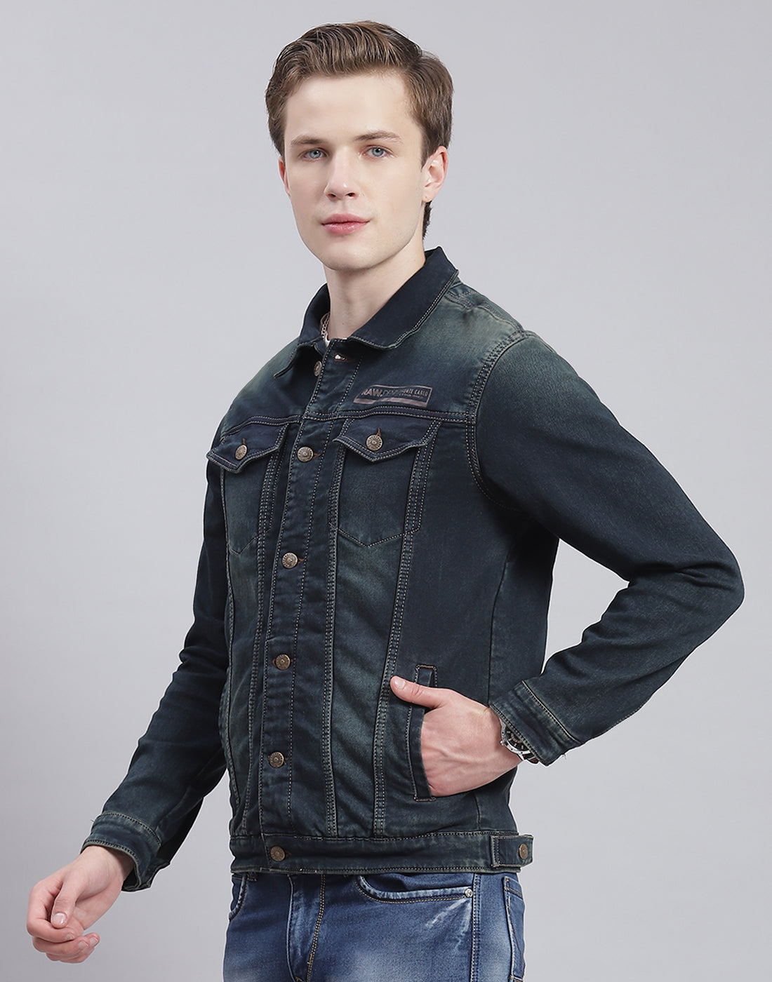 Men Blue Solid Collar Full Sleeve Jacket