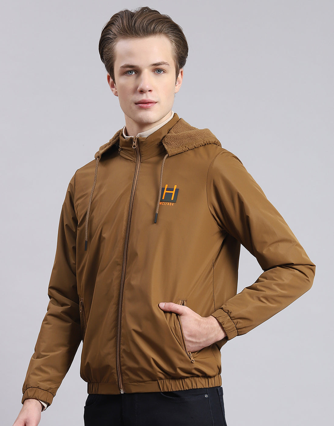 Men Brown Solid Hooded Full Sleeve Jacket