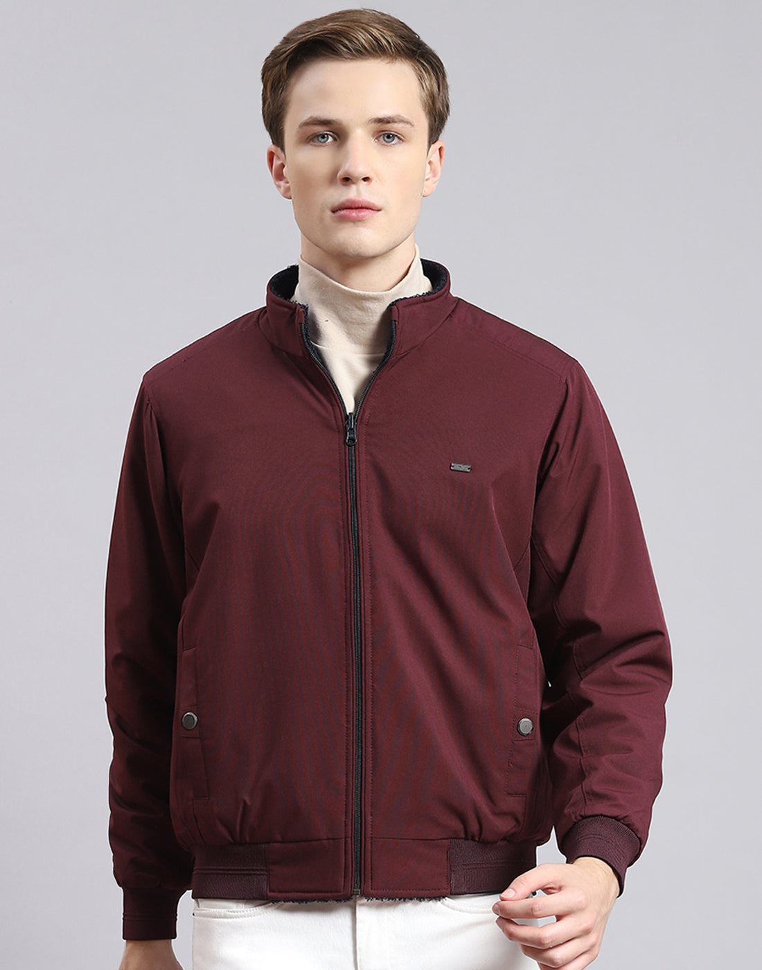 Men Maroon Solid Stand Collar Full Sleeve Jacket