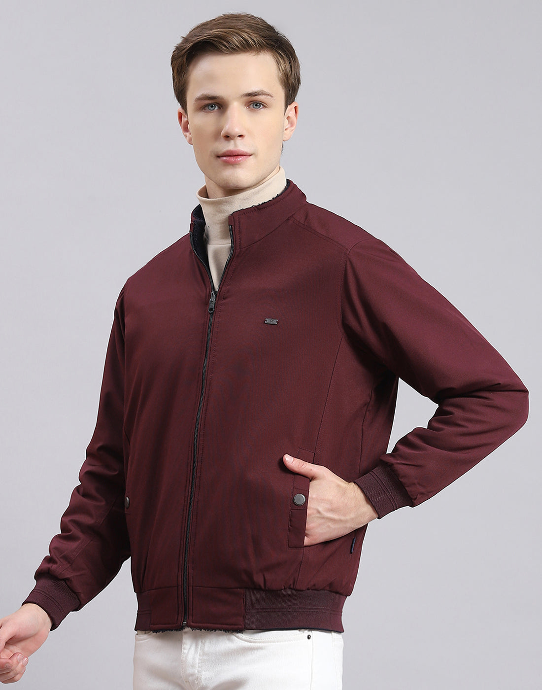 Men Maroon Solid Stand Collar Full Sleeve Jacket