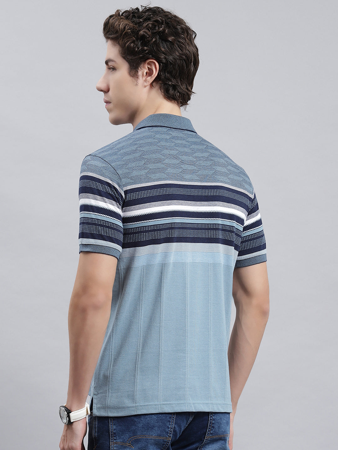 Men Blue Stripe T-Shirt