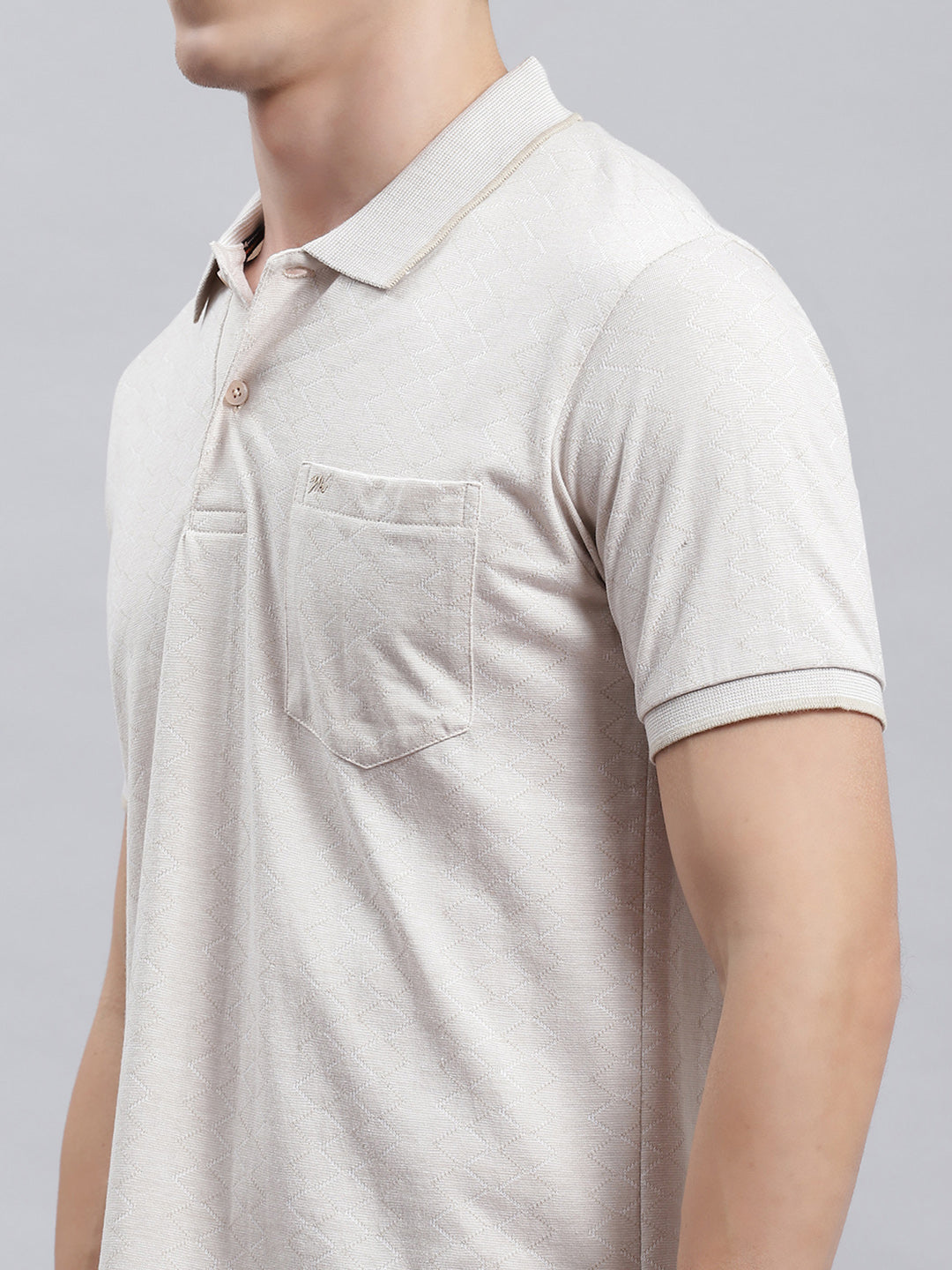 Men Khaki Jaquard T-Shirt