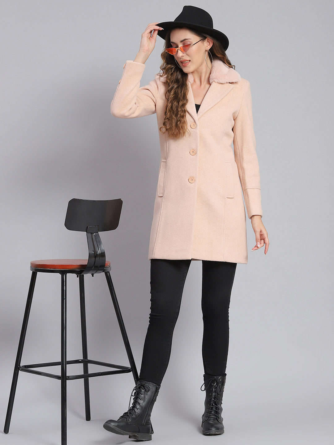 Women Pink Solid Lapel Collar Full Sleeve Coats