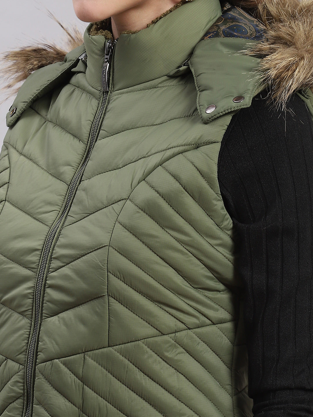 Women Olive Solid Hooded Sleeveless Jackets