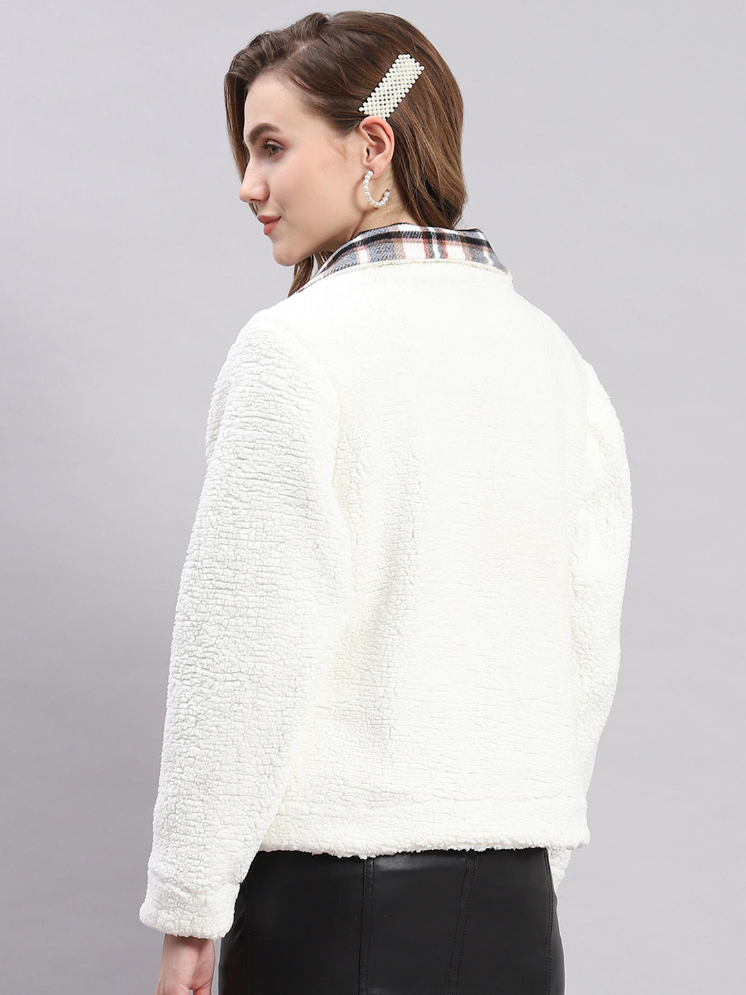 Women Pink Check Spread Collar Full Sleeve Jackets