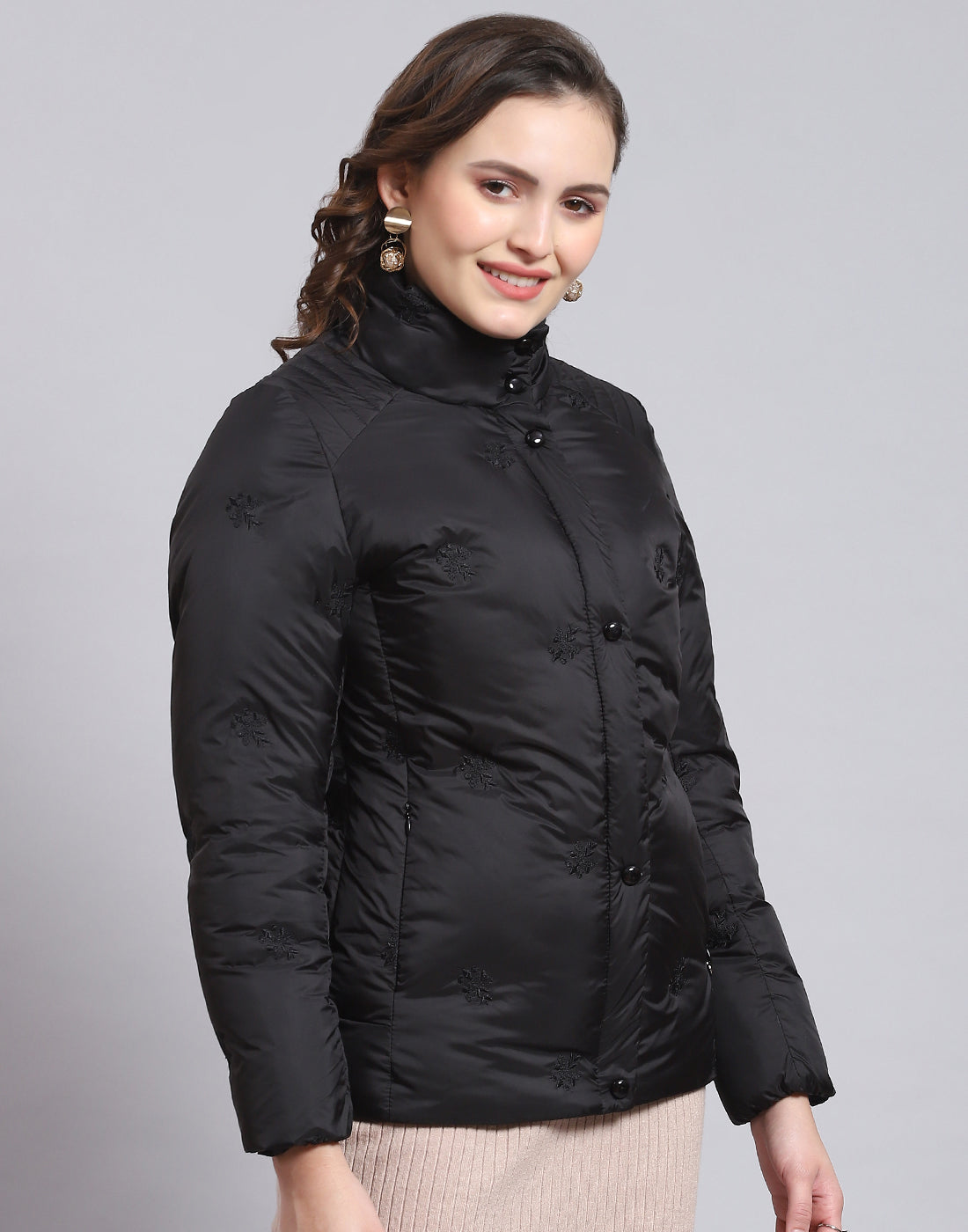 Women Black Solid Stand Collar Full Sleeve Jacket
