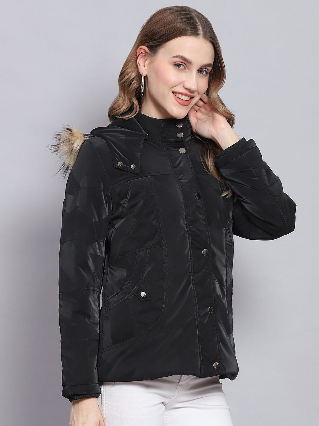 Women Black Solid Hooded Full Sleeve Jackets