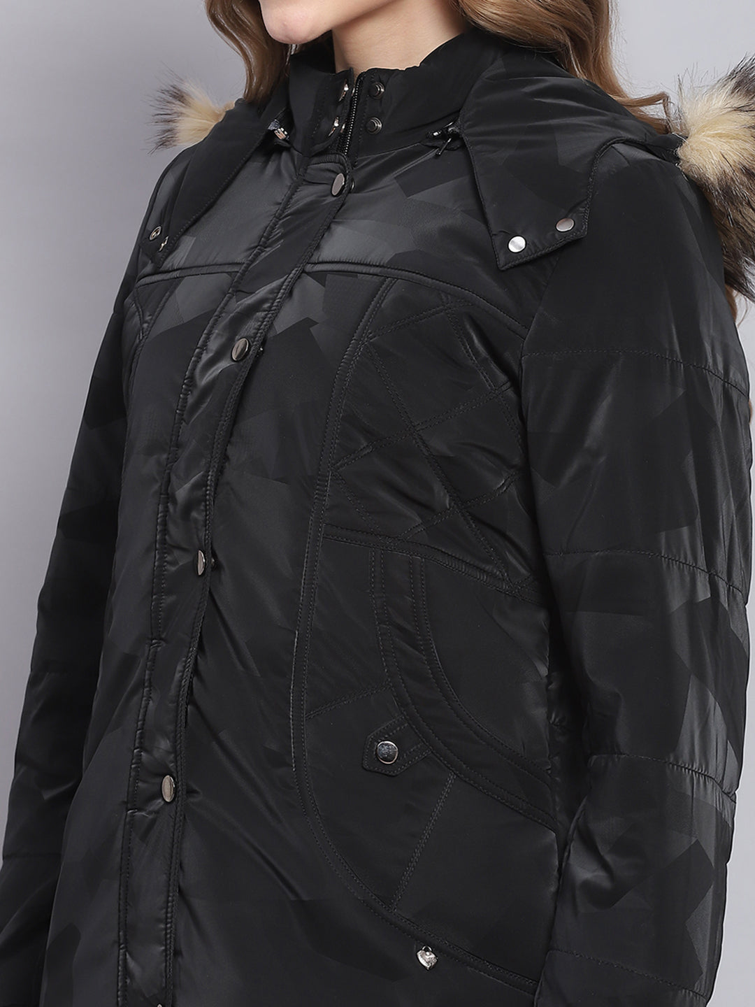 Women Black Solid Hooded Full Sleeve Jackets