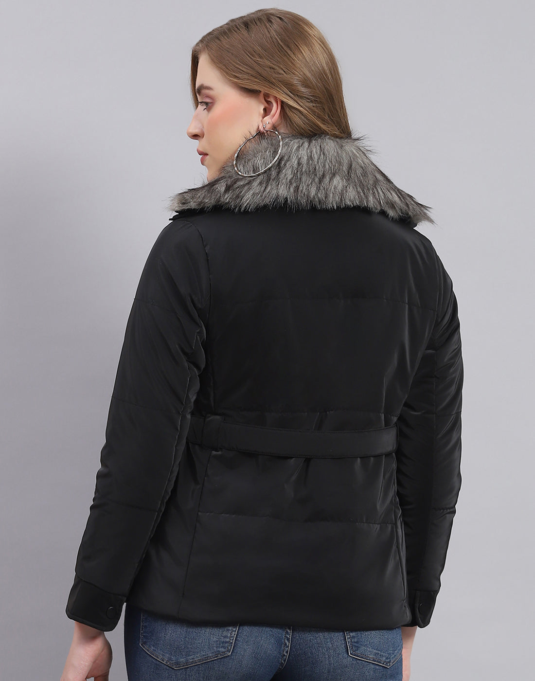 Women Black Solid Stand Collar Full Sleeve Jacket