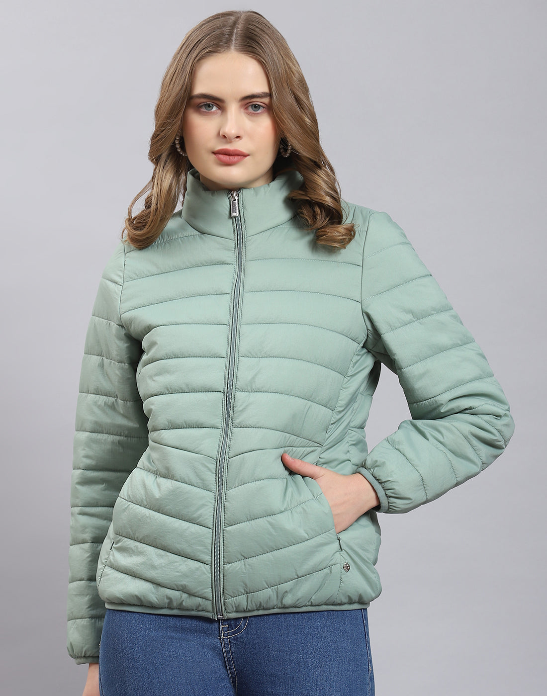 Women Green Solid Stand Collar Full Sleeve Jacket