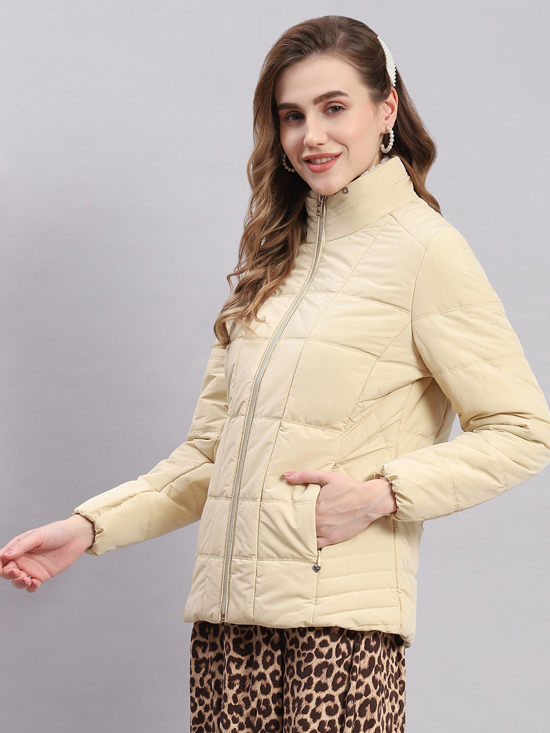 Women Beige Solid Stand Collar Full Sleeve Jackets
