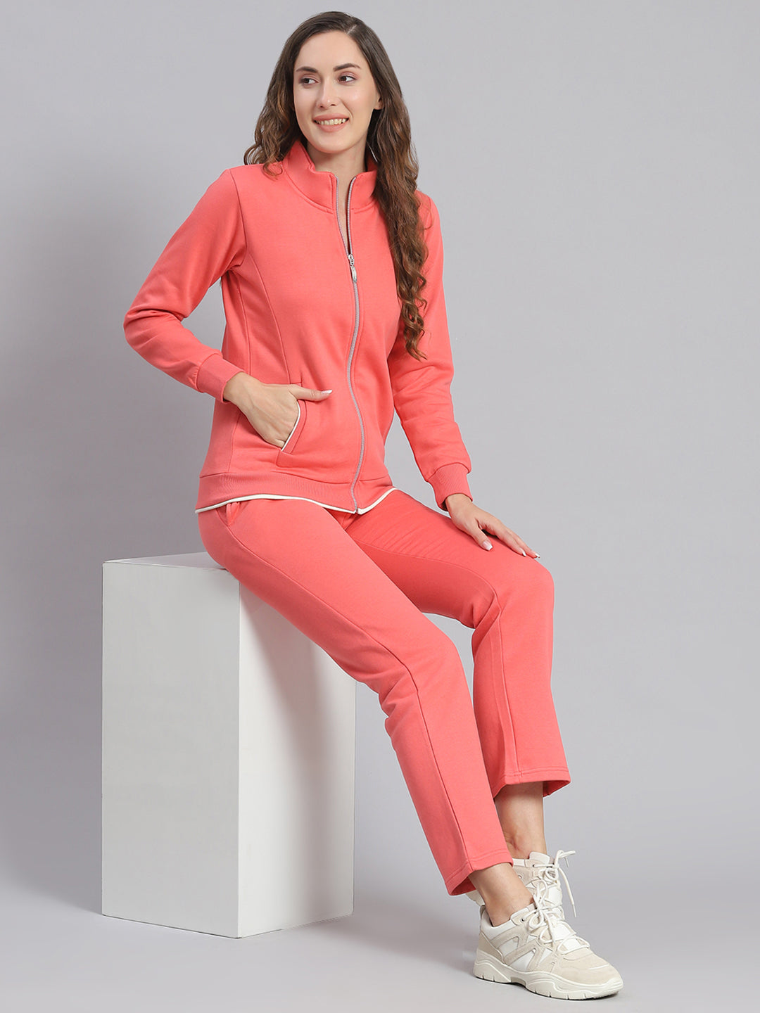 Women Pink Solid Stand Collar Full Sleeve Tracksuits