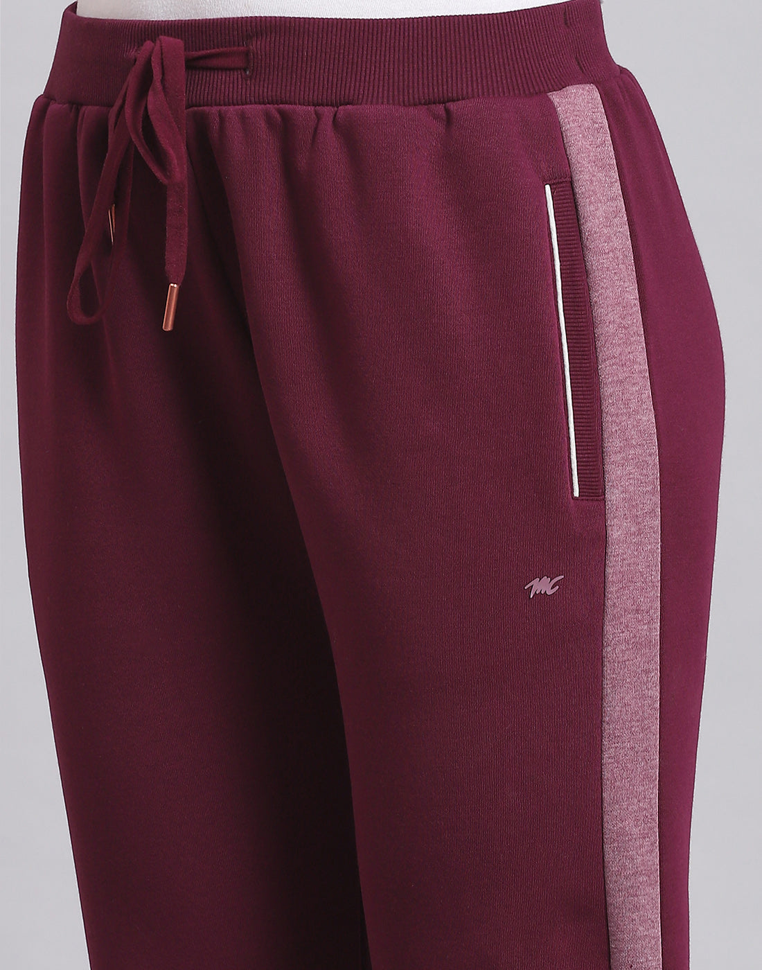 Women Maroon Solid Stand Collar Full Sleeve Tracksuit