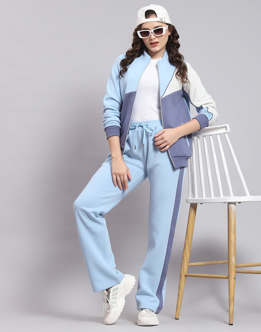 Women Blue Solid Stand Collar Full Sleeve Tracksuit