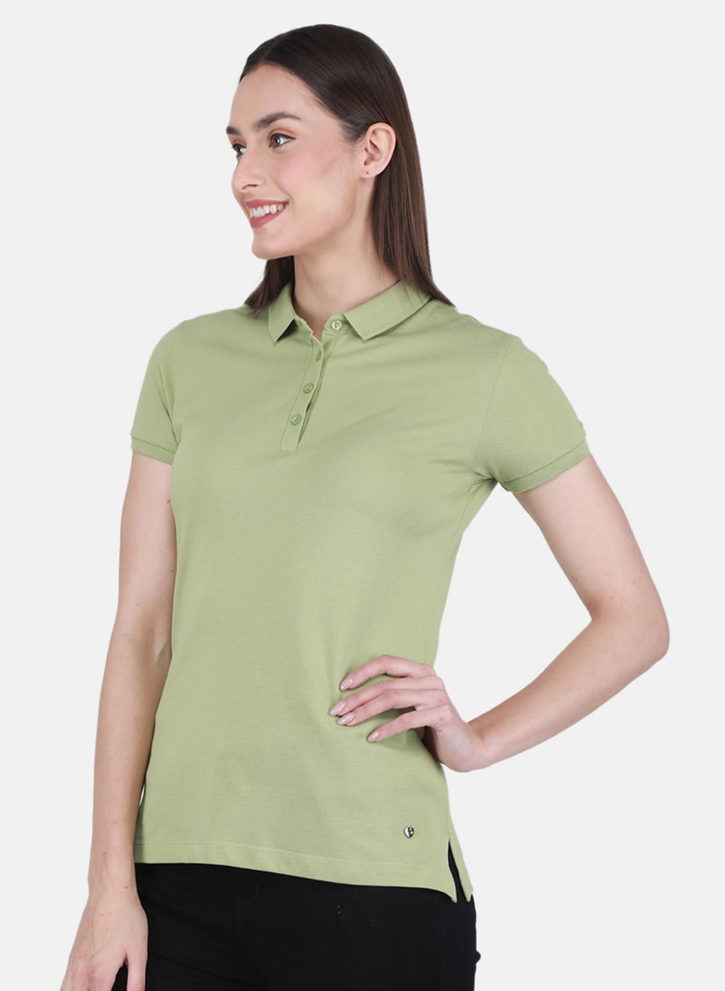 Women Green Solid T-Shirt