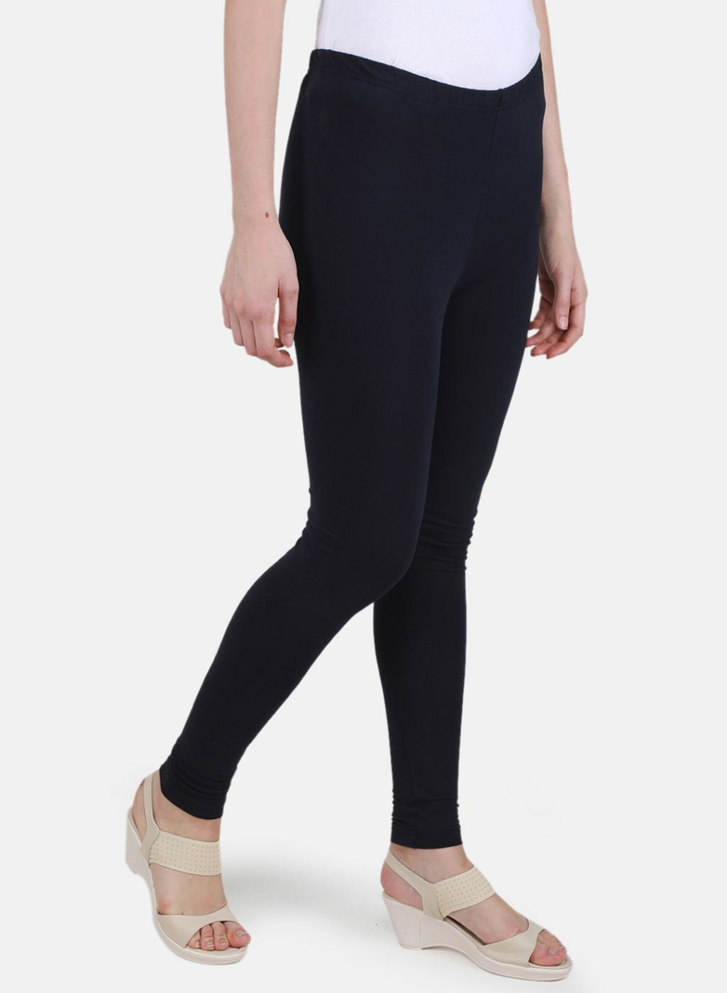 Women NAvy Blue Solid Legging