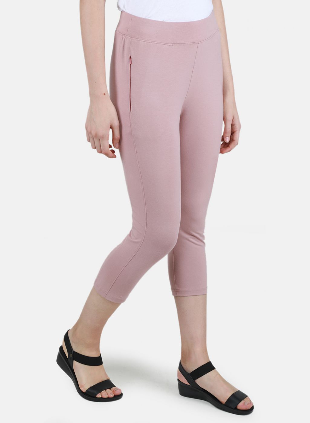 Women Light Pink Solid Capri