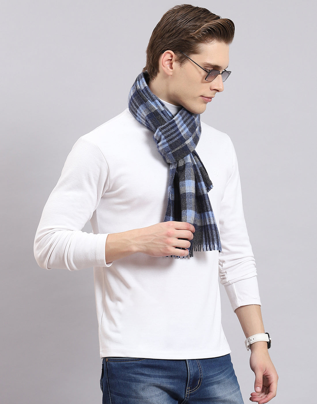 Men Blue Check Muffler