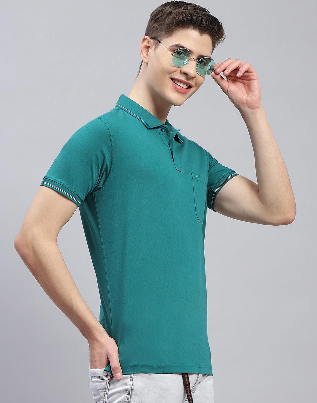 Men Teal Blue Solid Polo Collar Half Sleeve T-Shirt