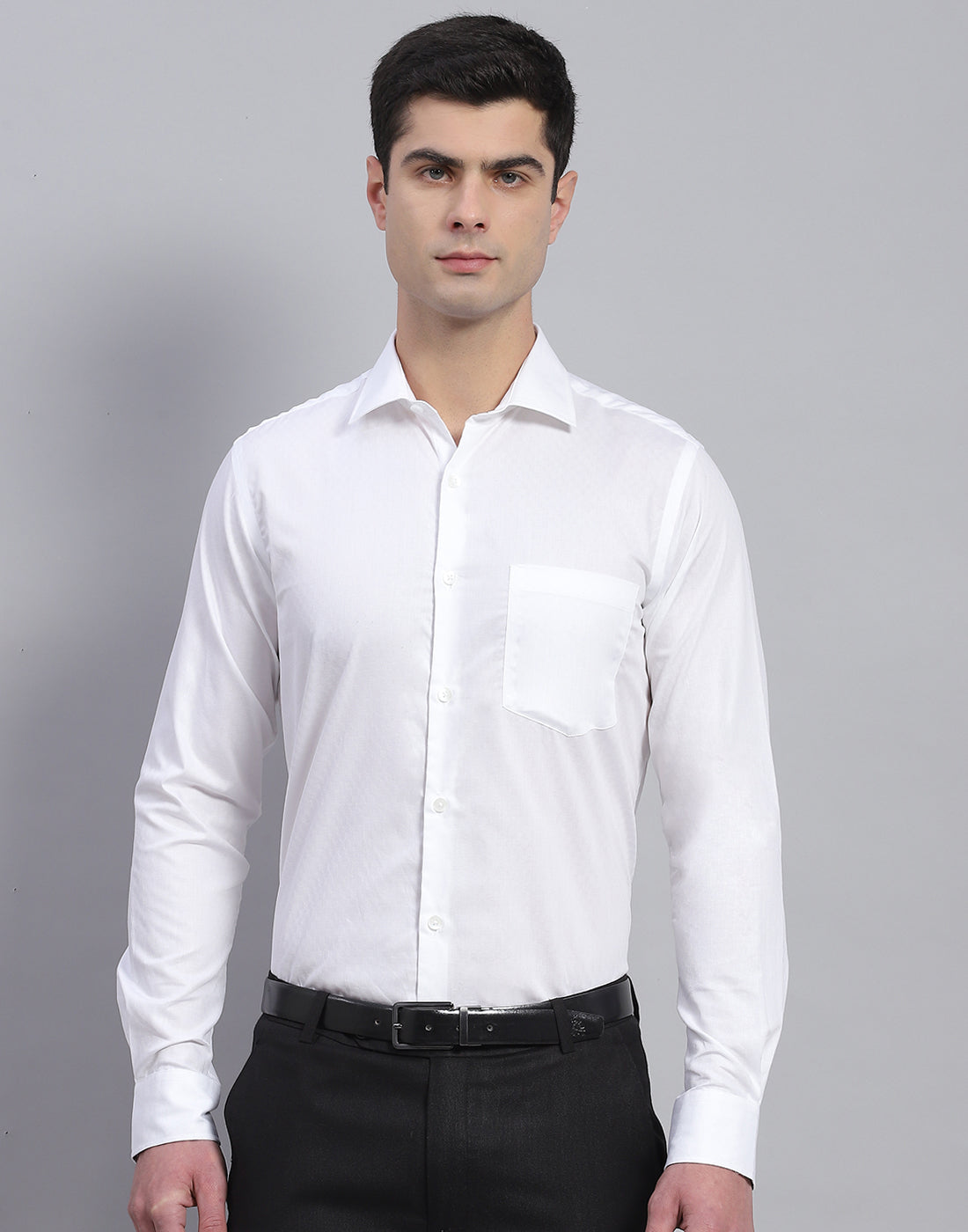 Men White Solid Collar Full Sleeve Shirt