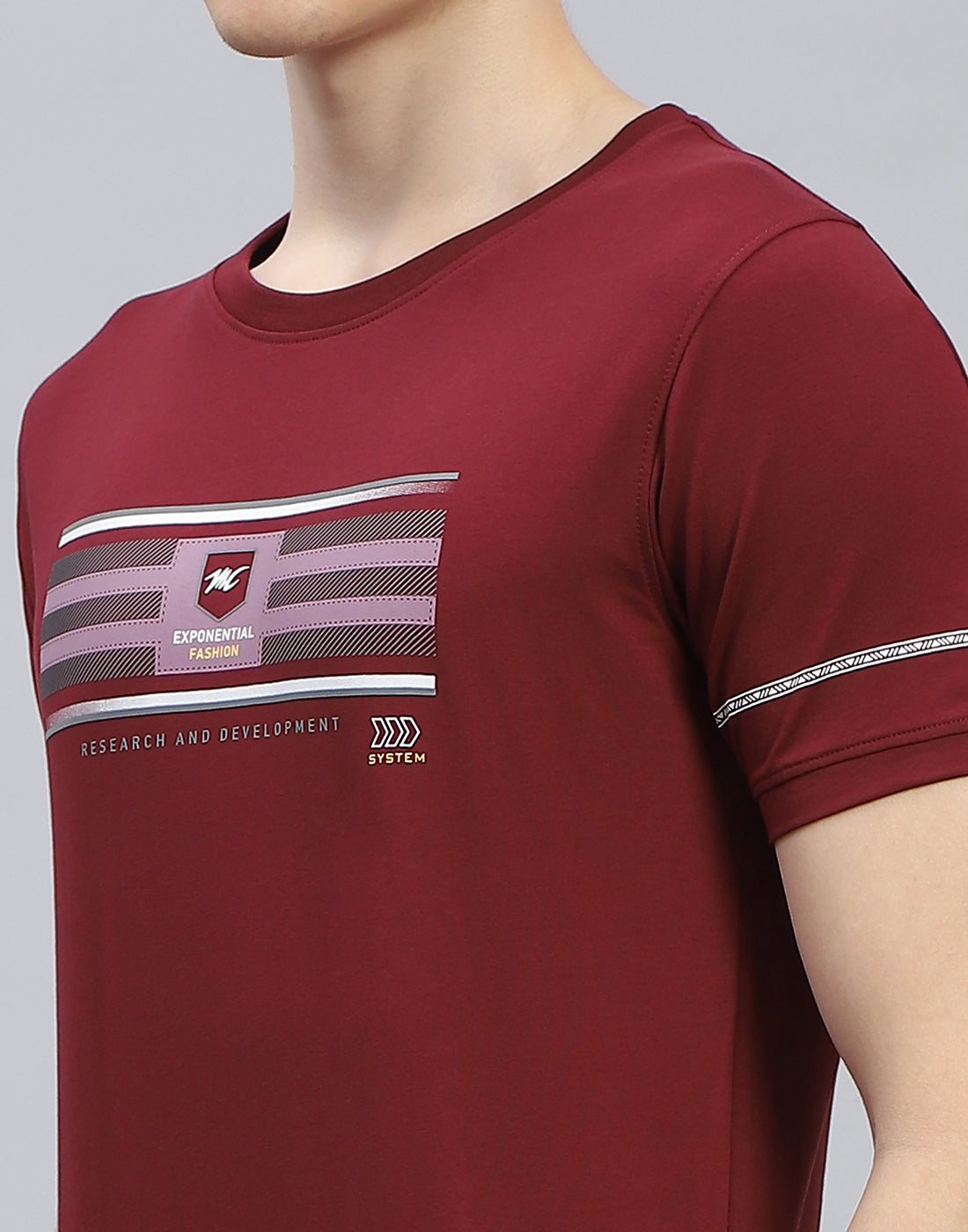 Men Maroon Printed Round Neck Half Sleeve T-Shirt