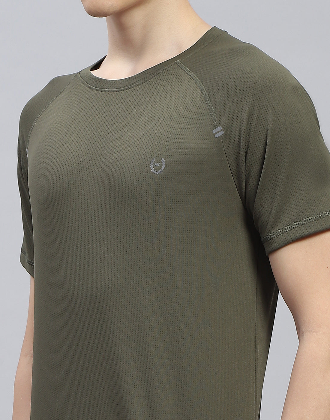 Men Olive Printed Round Neck Half Sleeve T-Shirt