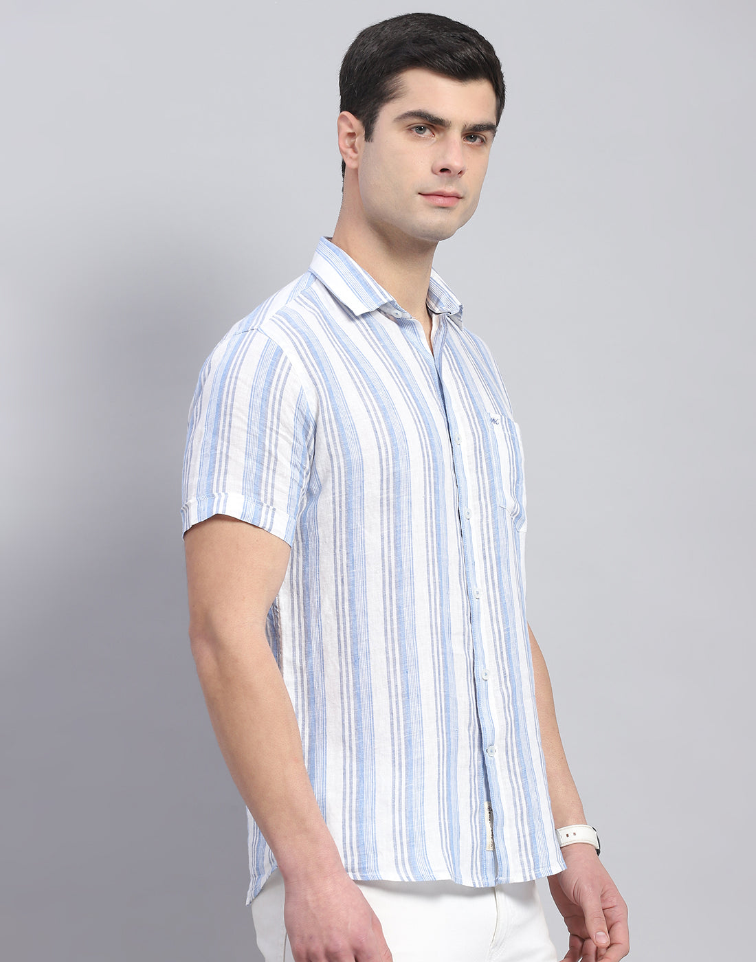 Men Blue Stripe Collar Half Sleeve Shirt