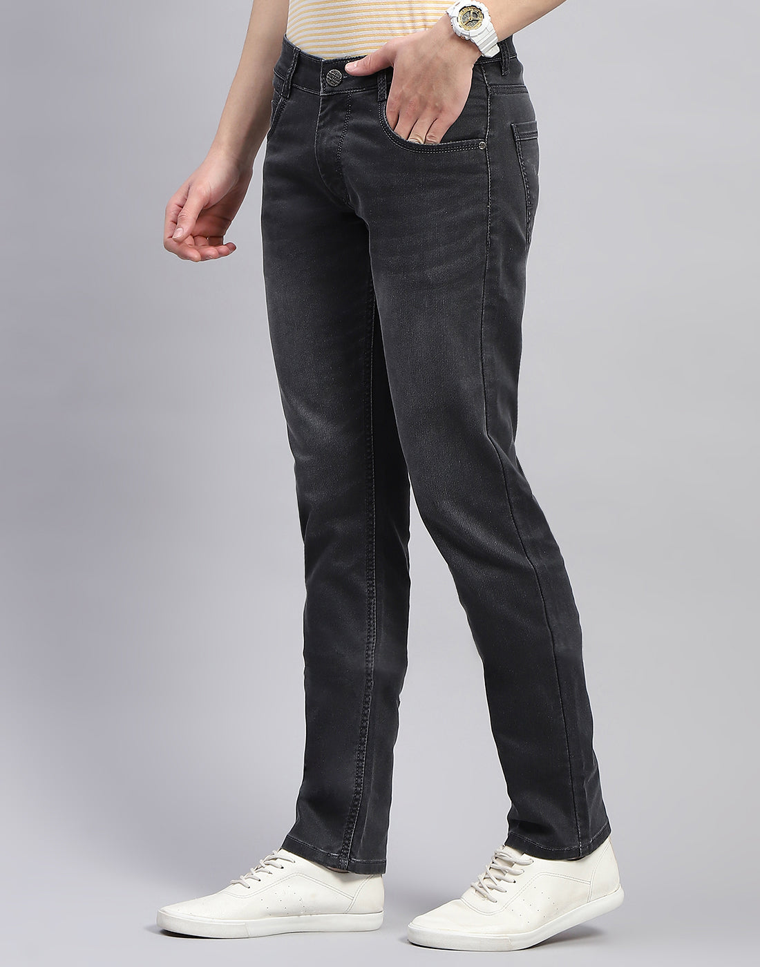 Men Grey Light Wash Narrow Fit Denim